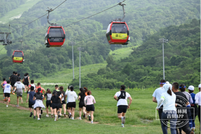 青山花海露营节欢乐启幕 运动项目经营引领2024吉林市消夏避暑休闲季新风尚